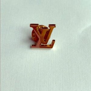 Louis Vuitton pin